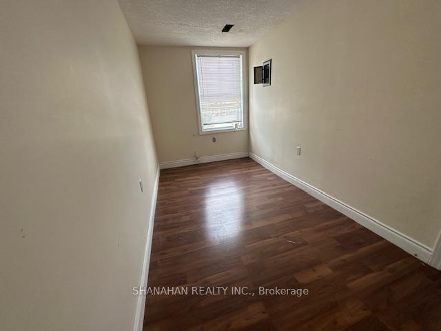 Photo 7 of Unit 3&4, 5297 Nauvoo Road, Warwick, Watford — HOMEH