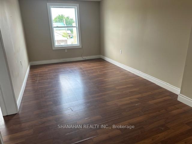 Photo 17 of Unit 3&4, 5297 Nauvoo Road, Warwick, Watford — HOMEH