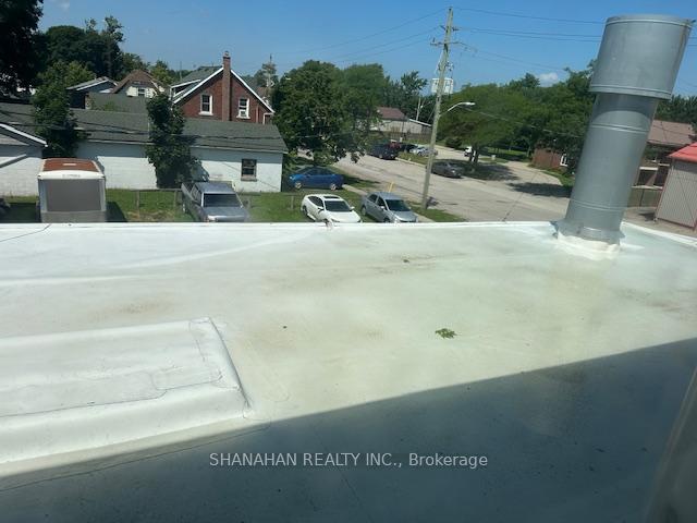 Photo 33 of Unit 3&4, 5297 Nauvoo Road, Warwick, Watford — HOMEH