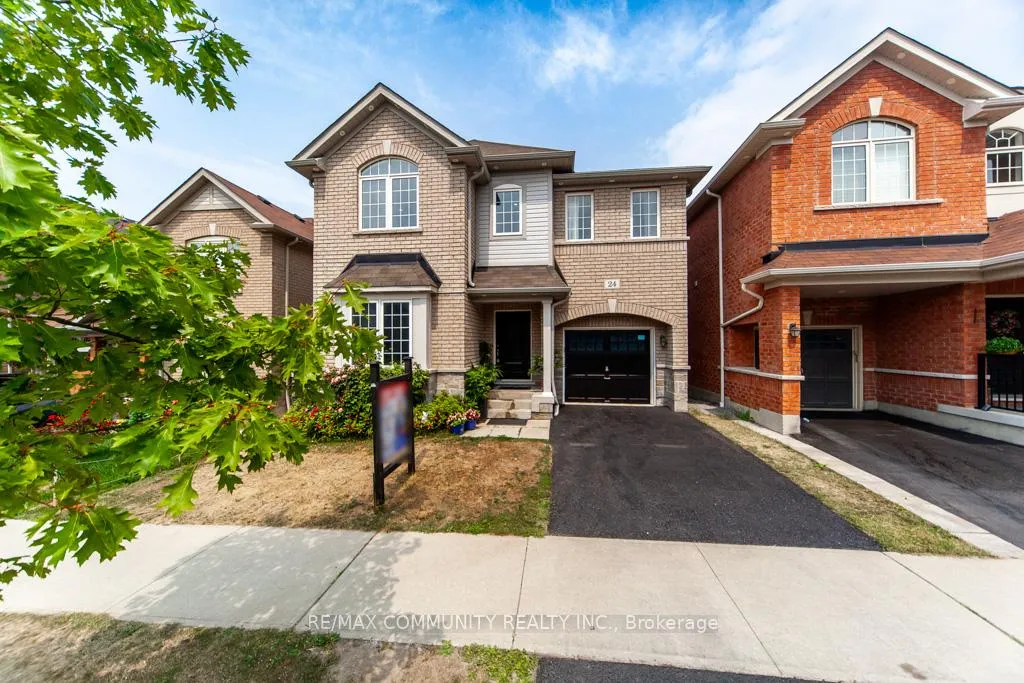 Photo 3 of 24 Raithby Crescent, Ajax, Central East — HOMEH