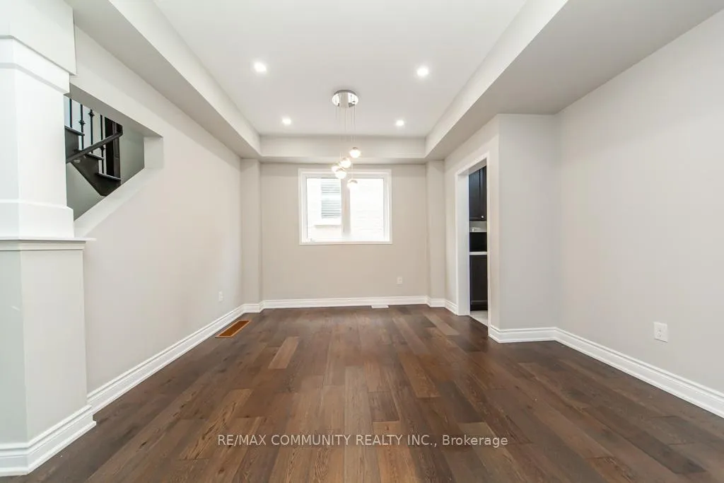Photo 8 of 24 Raithby Crescent, Ajax, Central East — HOMEH