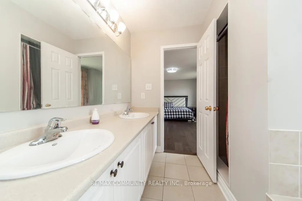 Photo 31 of 24 Raithby Crescent, Ajax, Central East — HOMEH