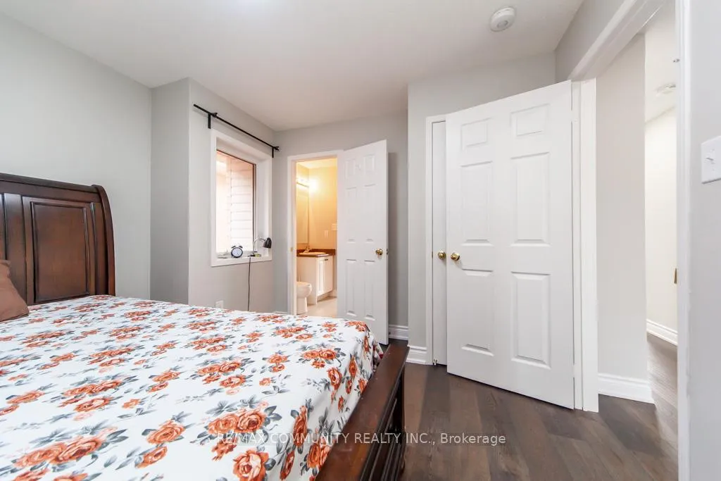 Photo 40 of 24 Raithby Crescent, Ajax, Central East — HOMEH