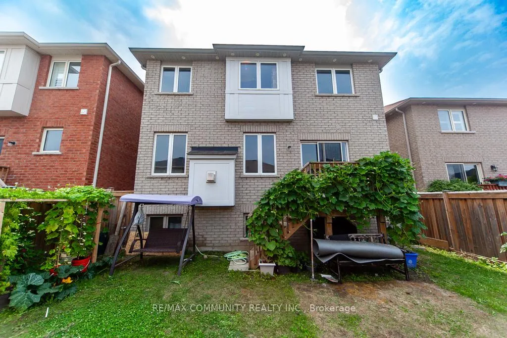Photo 43 of 24 Raithby Crescent, Ajax, Central East — HOMEH
