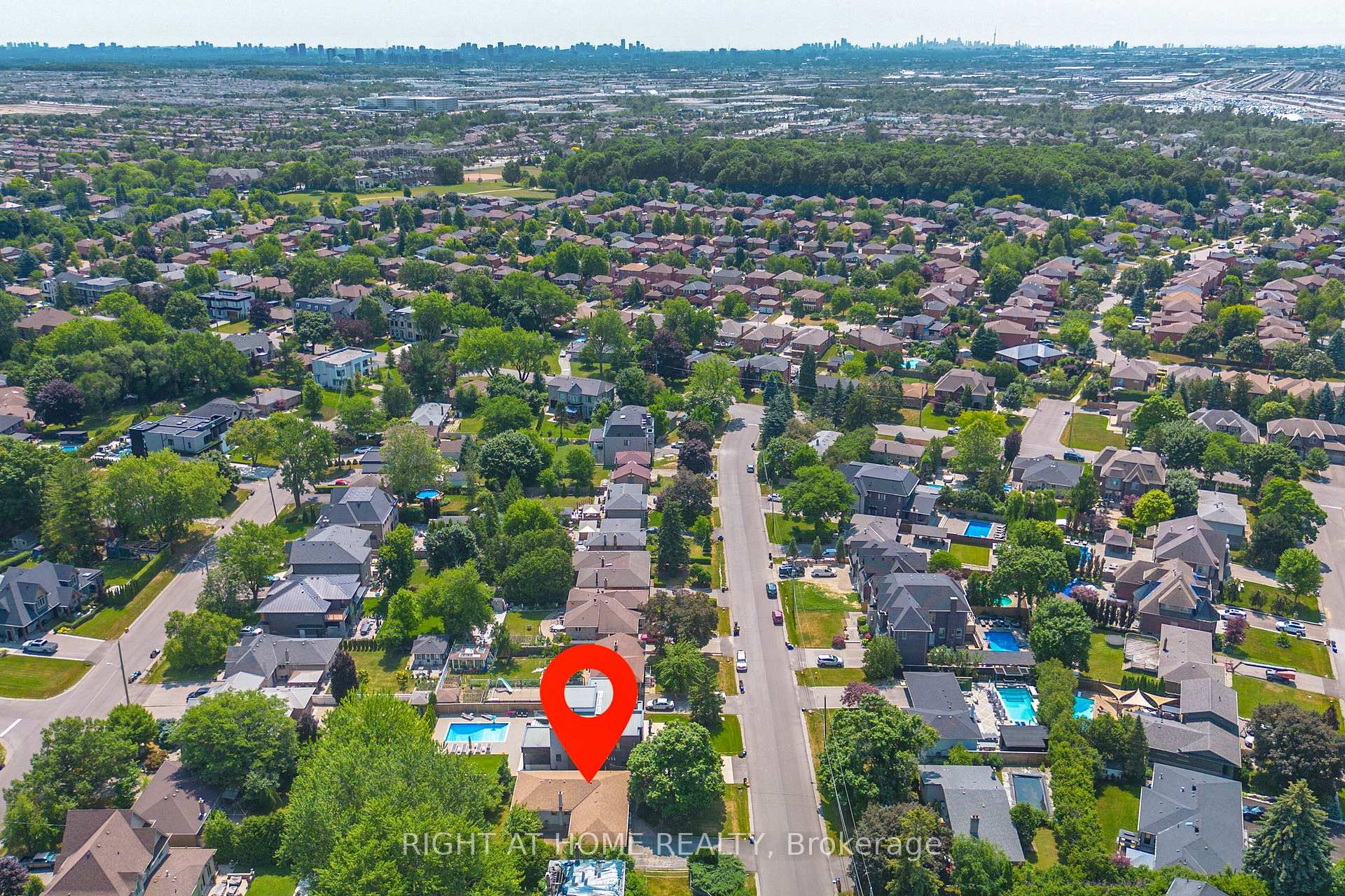 Photo 15 of 67 Netherford Road, Vaughan, Maple — HOMEH