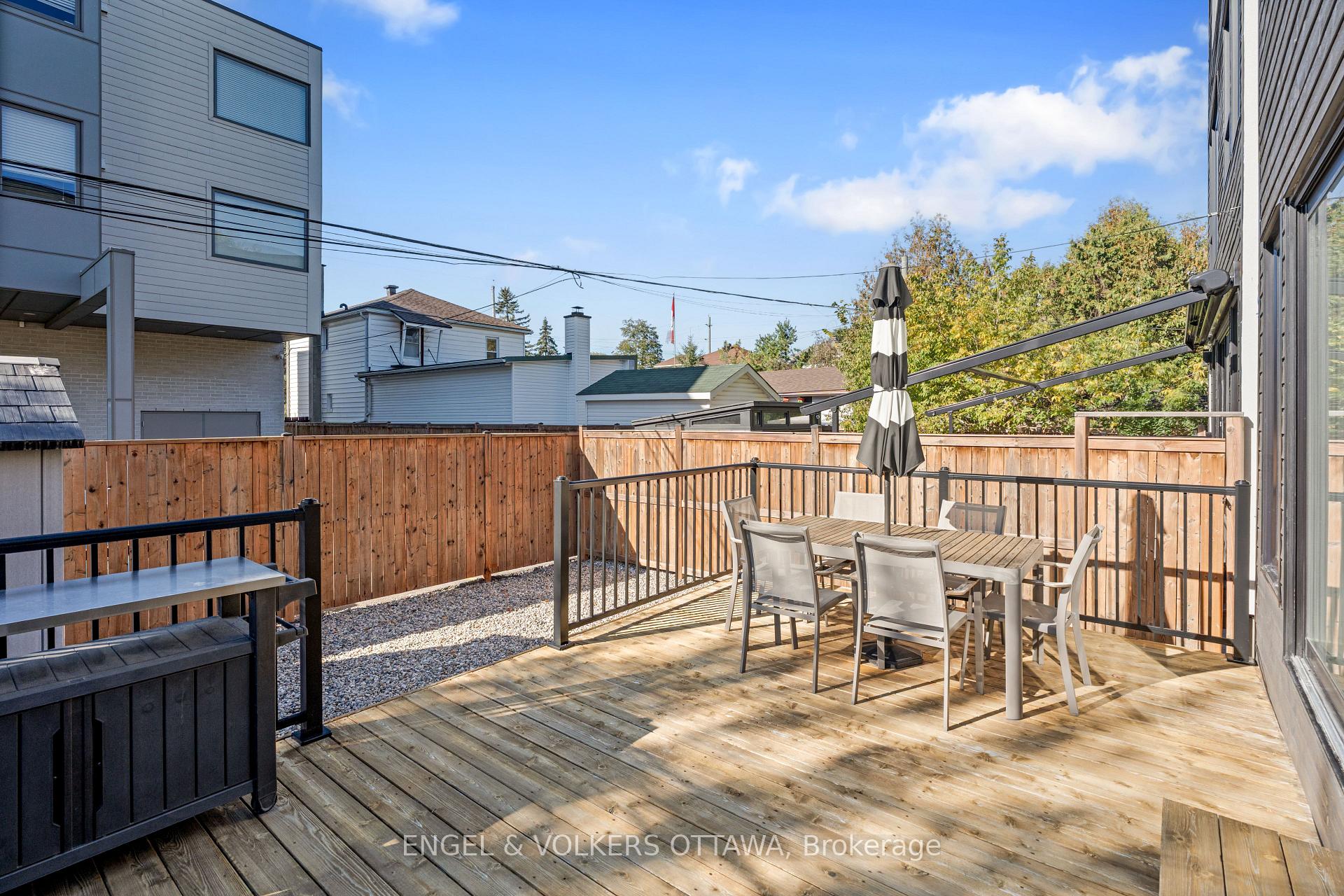 Photo 34 of 68 Jolliet Avenue, Ottawa, Vanier — HOMEH
