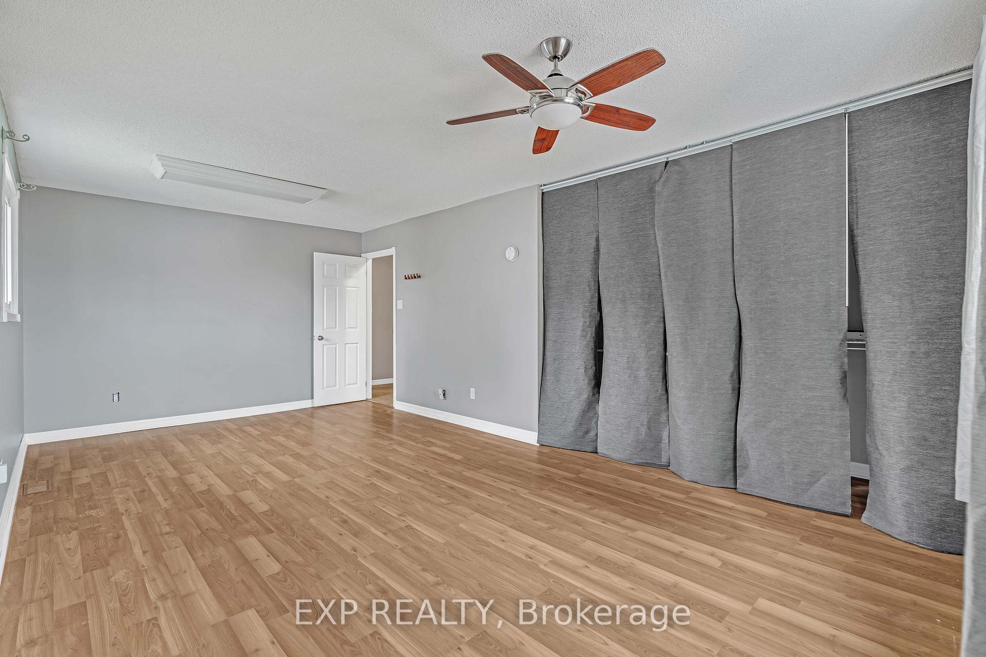Photo 4 of Unit A, 244 Bradley Avenue, Ottawa, Vanier — HOMEH