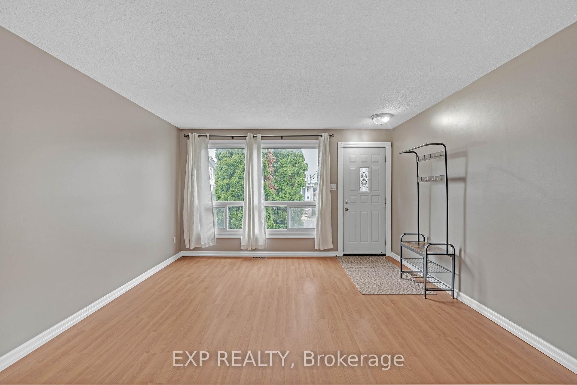 Photo 15 of Unit A, 244 Bradley Avenue, Ottawa, Vanier — HOMEH