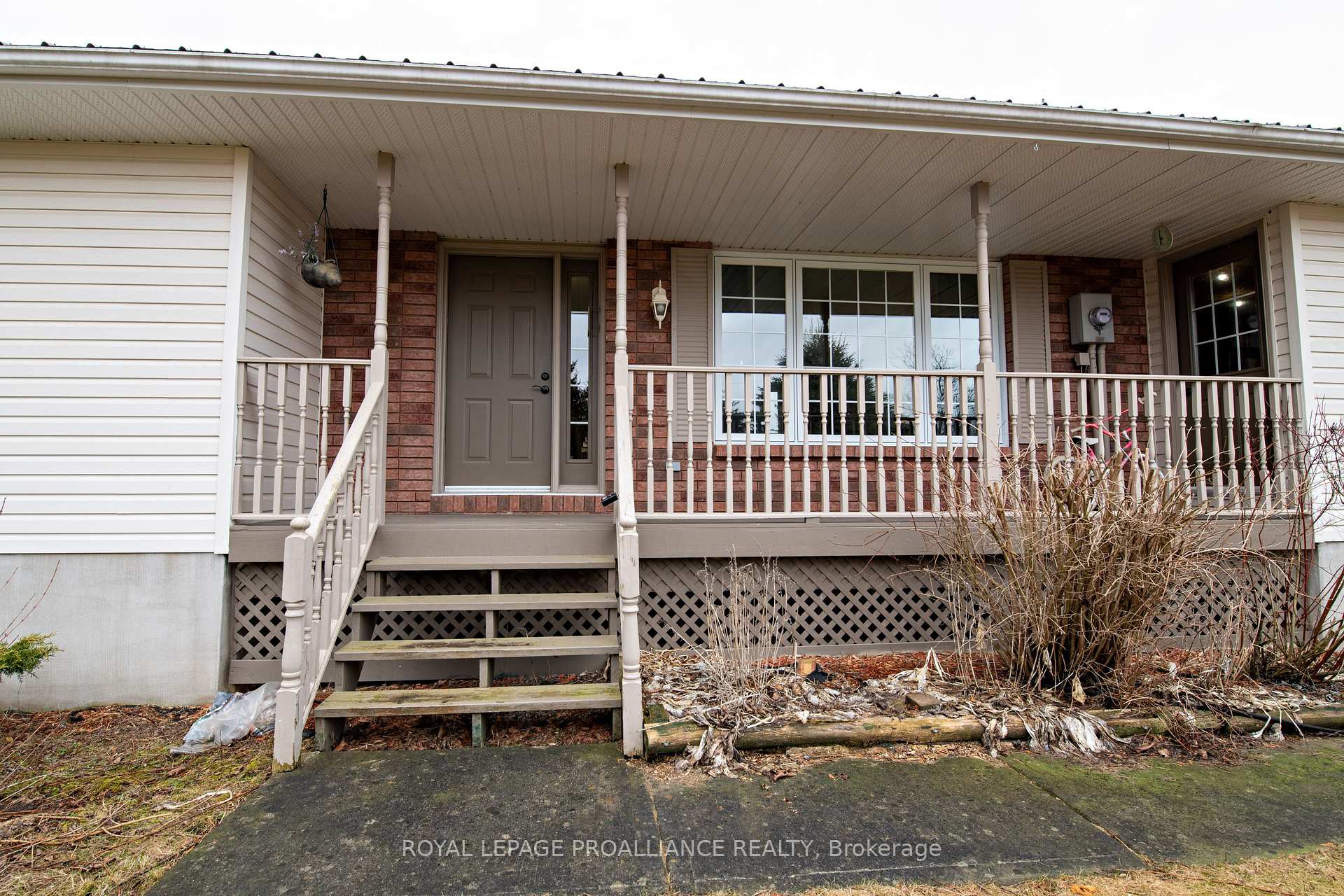 Photo 2 of 1084 Melrose Road, Tyendinaga, Tyendinaga Township — HOMEH