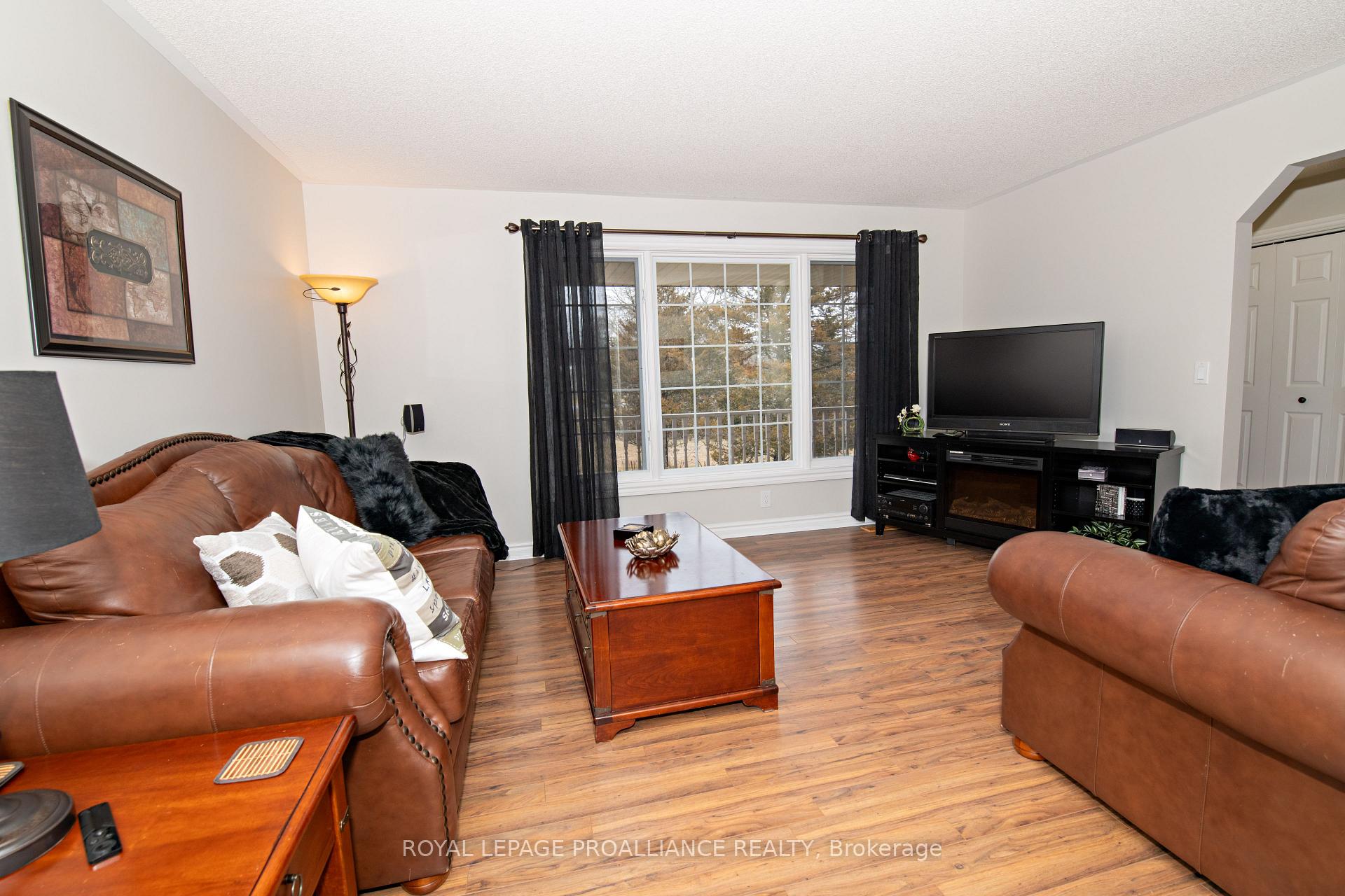 Photo 4 of 1084 Melrose Road, Tyendinaga, Tyendinaga Township — HOMEH