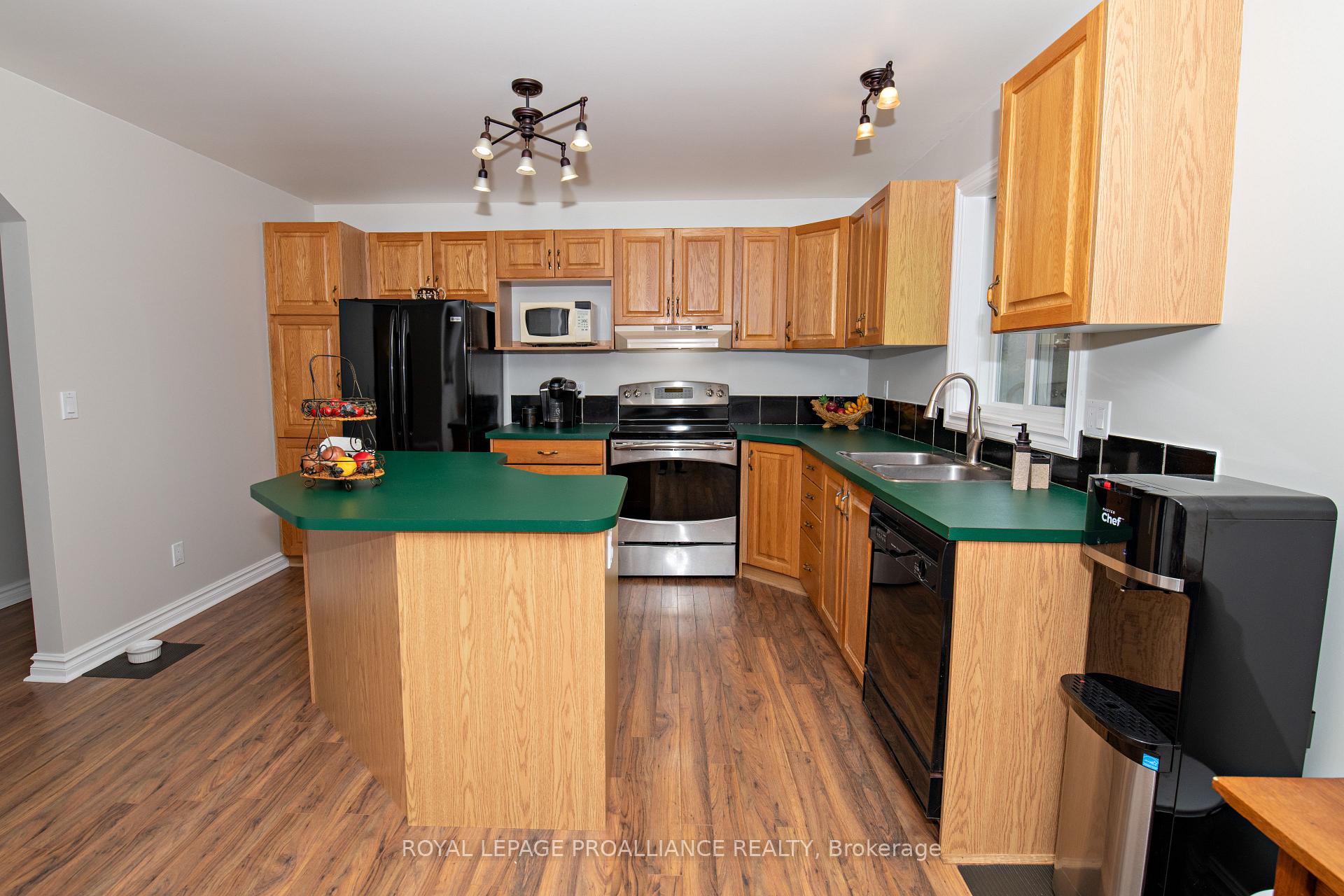 Photo 6 of 1084 Melrose Road, Tyendinaga, Tyendinaga Township — HOMEH