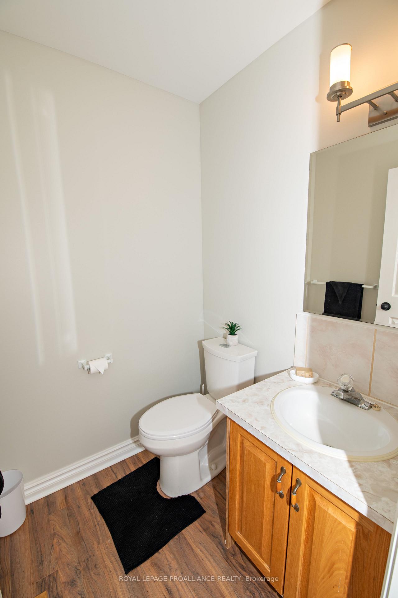 Photo 11 of 1084 Melrose Road, Tyendinaga, Tyendinaga Township — HOMEH
