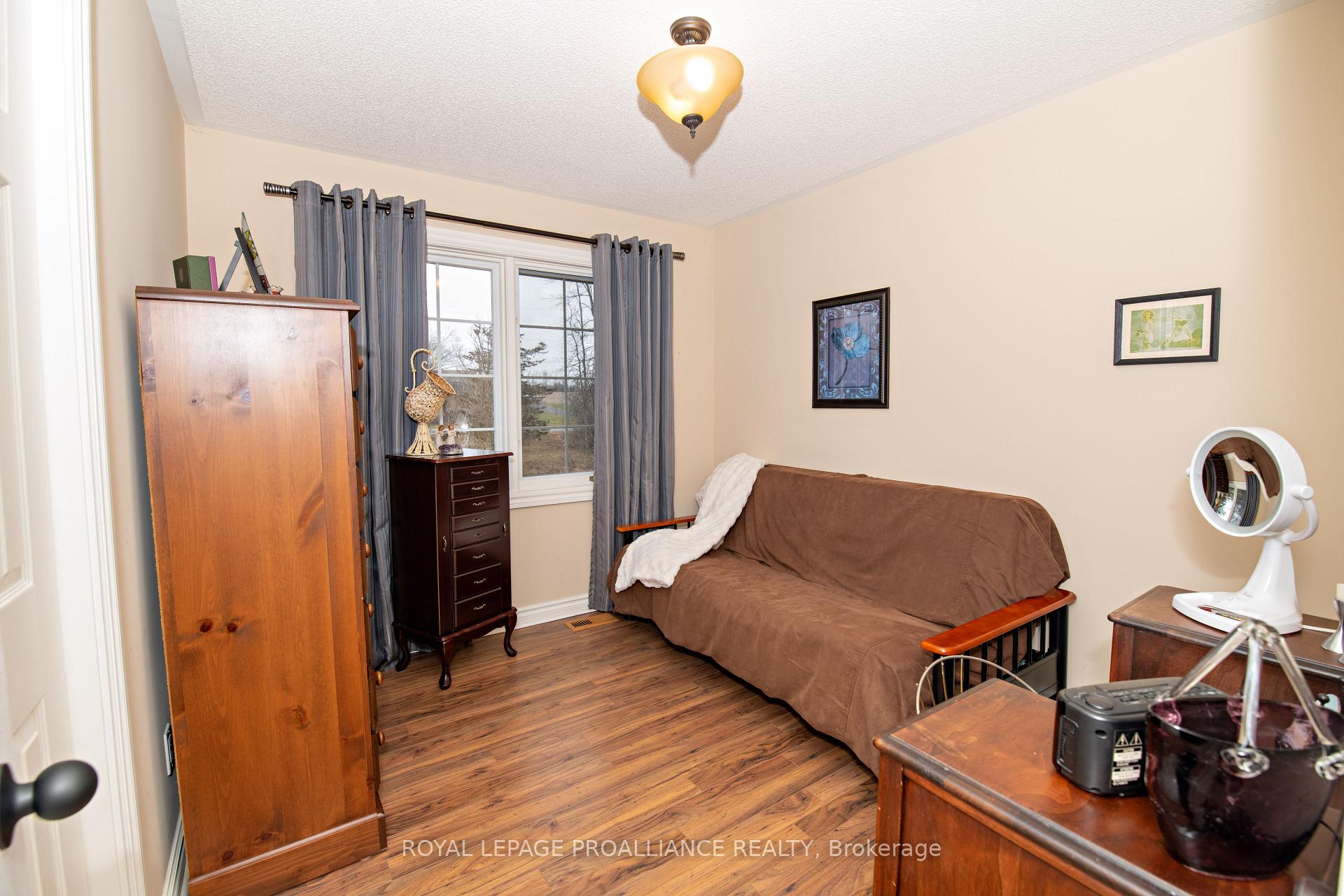 Photo 14 of 1084 Melrose Road, Tyendinaga, Tyendinaga Township — HOMEH