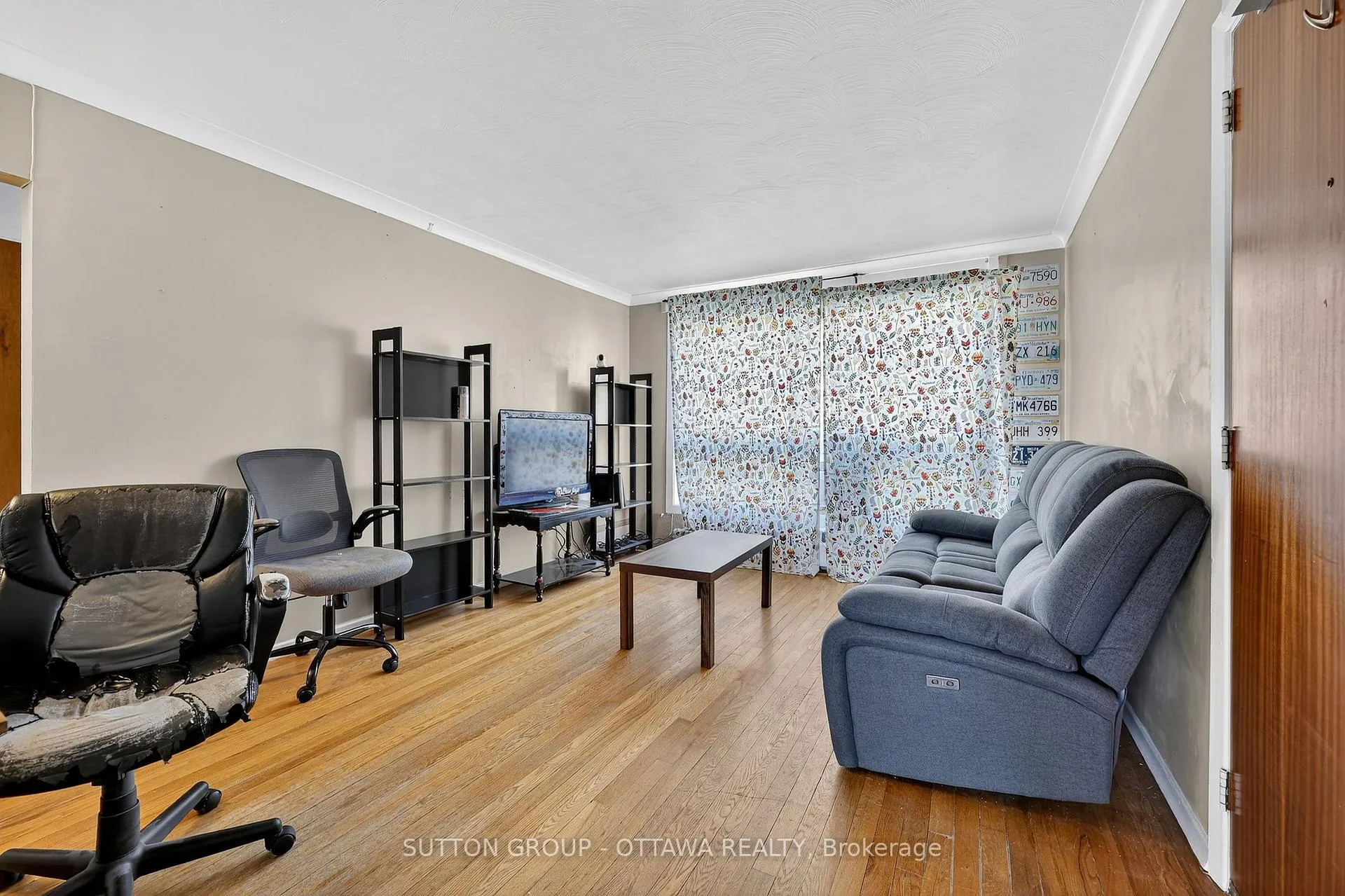 Photo 12 of 370 Belisle Street, Ottawa, Vanier — HOMEH
