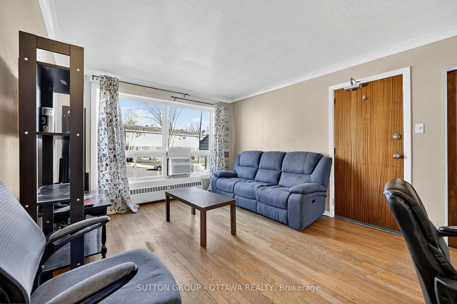 Photo 13 of 370 Belisle Street, Ottawa, Vanier — HOMEH