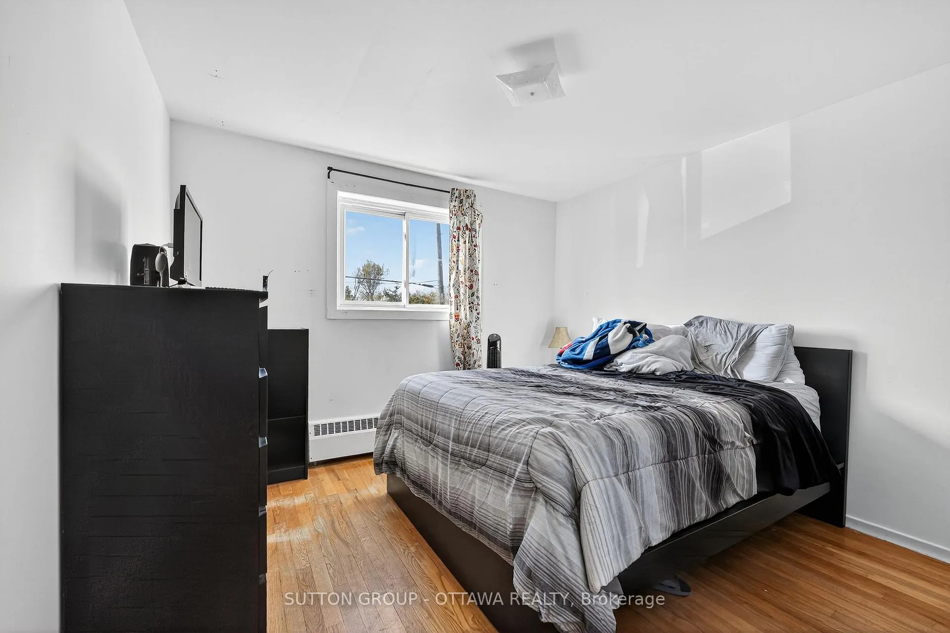 Photo 18 of 370 Belisle Street, Ottawa, Vanier — HOMEH