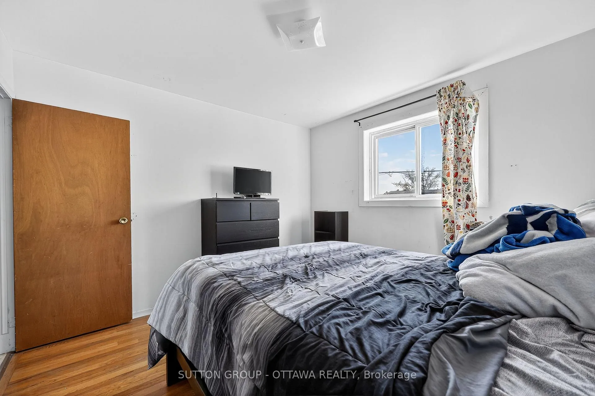 Photo 19 of 370 Belisle Street, Ottawa, Vanier — HOMEH