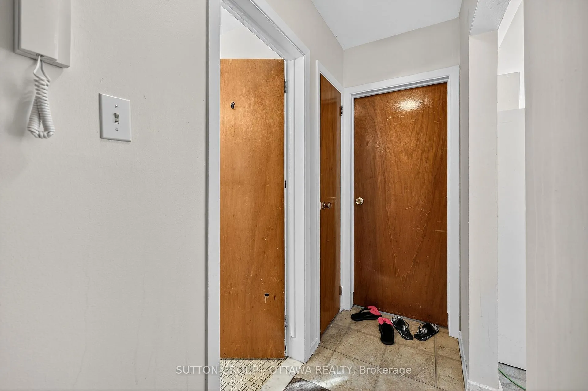 Photo 29 of 370 Belisle Street, Ottawa, Vanier — HOMEH