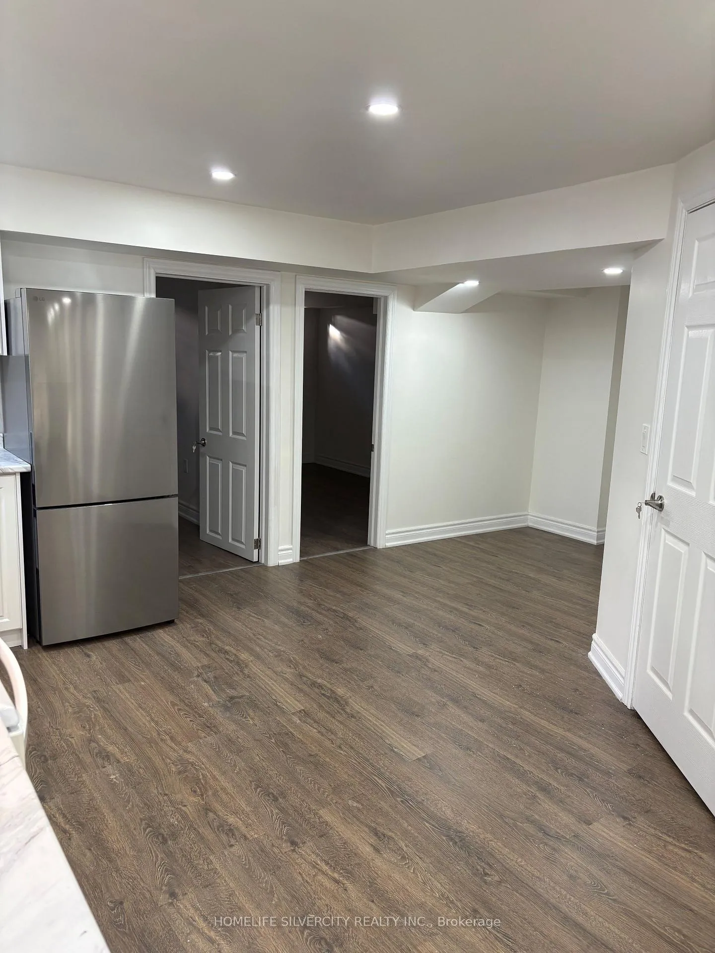 Photo 2 of Unit BSMT, 2 Manordale Crescent, Vaughan, Vellore Village — HOMEH