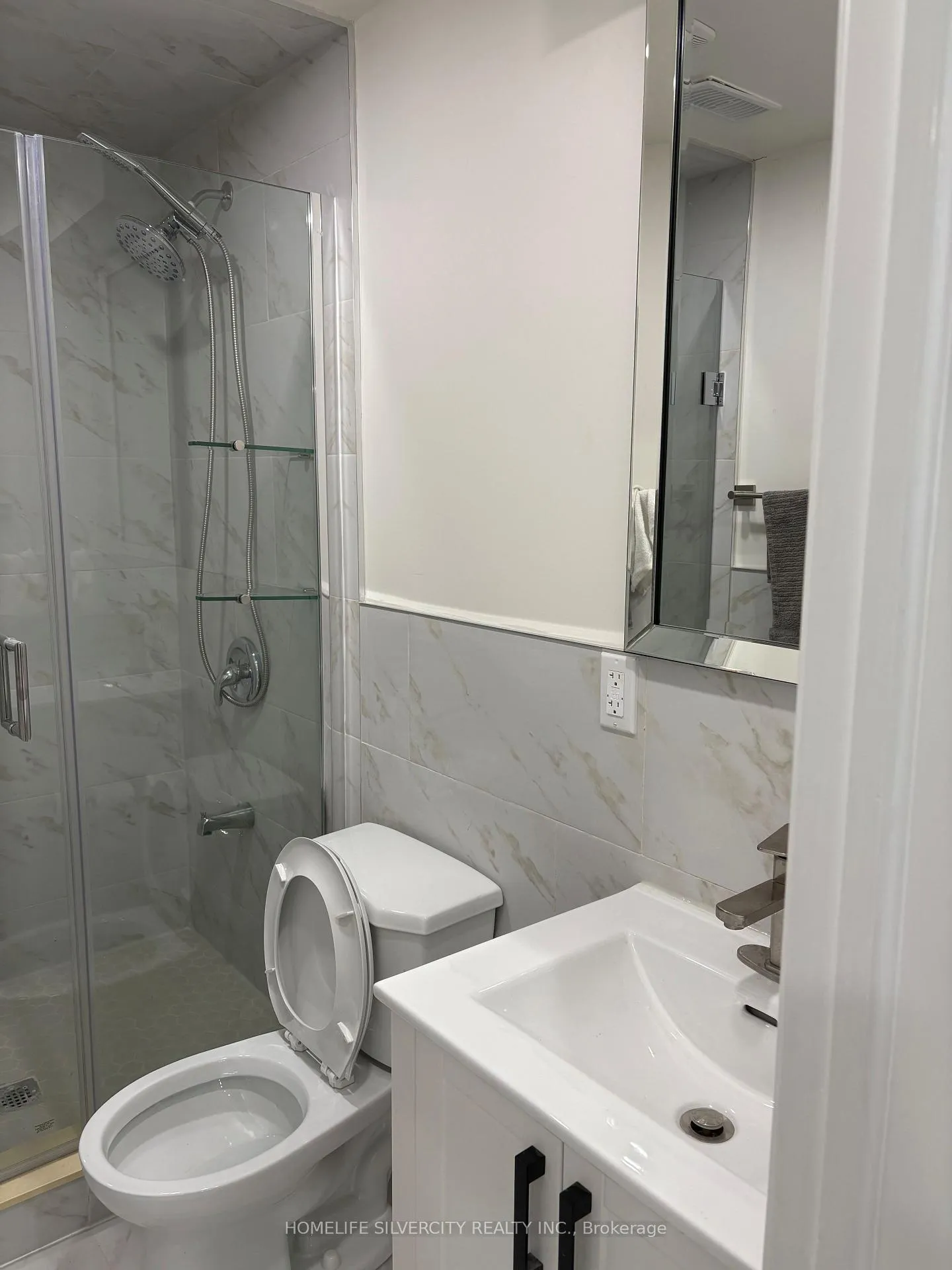 Photo 9 of Unit BSMT, 2 Manordale Crescent, Vaughan, Vellore Village — HOMEH