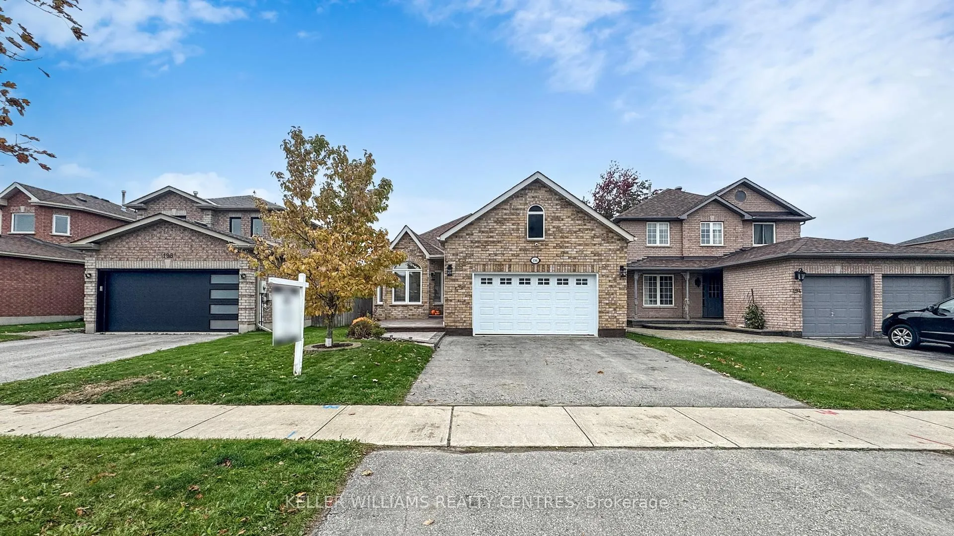 Photo 6 of 196 Marsellus Drive, Barrie, Holly — HOMEH