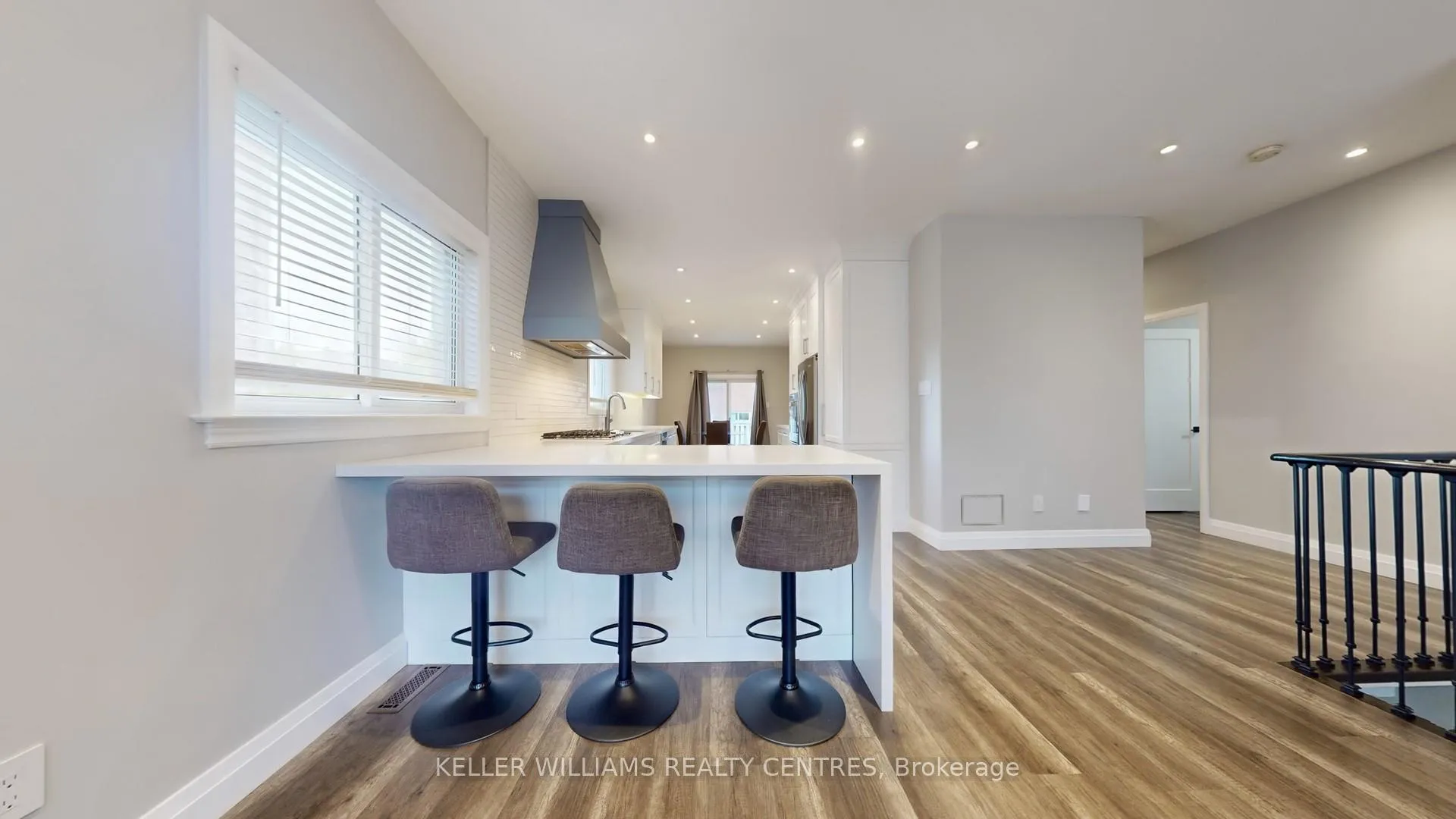 Photo 11 of 196 Marsellus Drive, Barrie, Holly — HOMEH