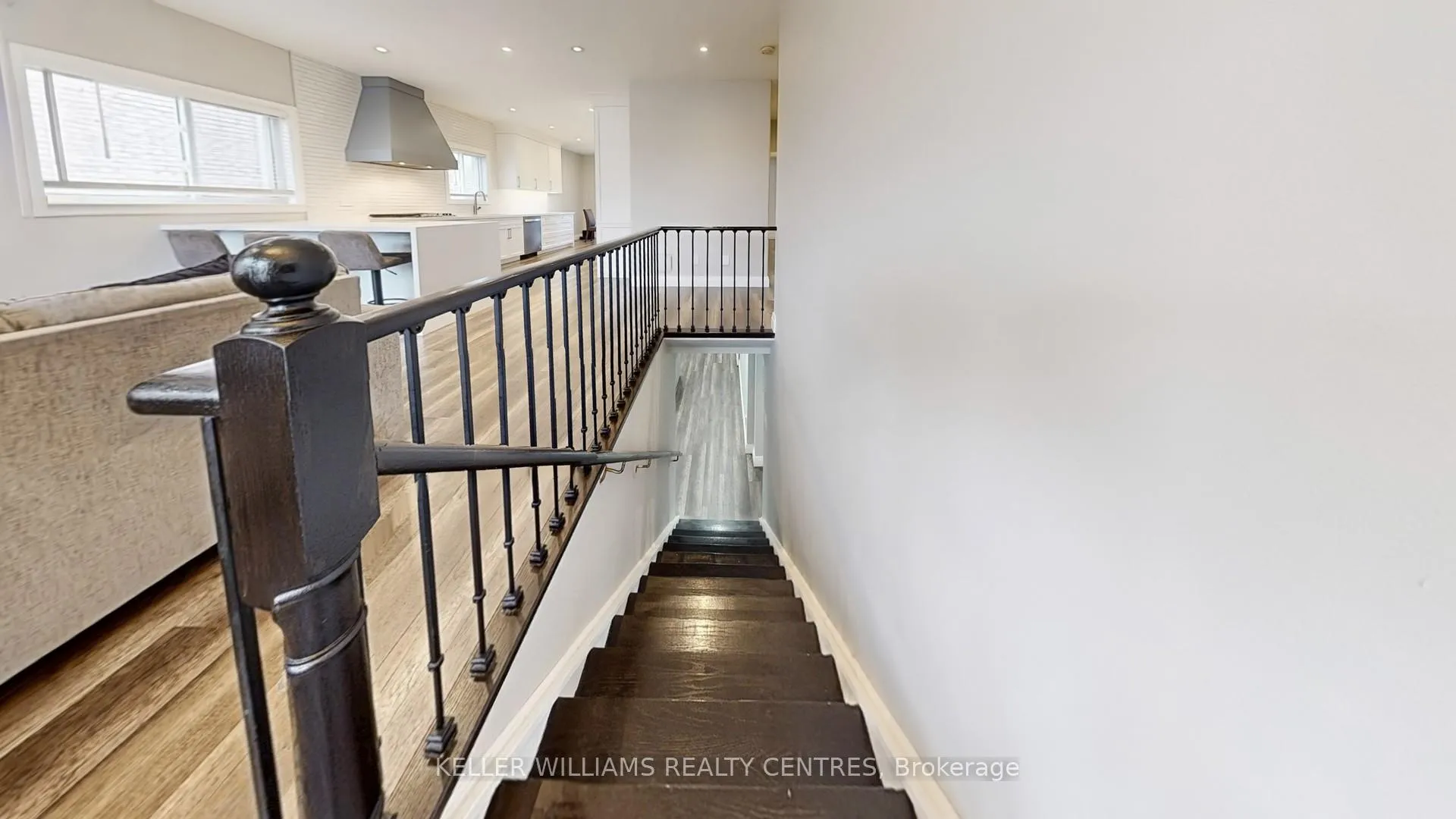 Photo 34 of 196 Marsellus Drive, Barrie, Holly — HOMEH