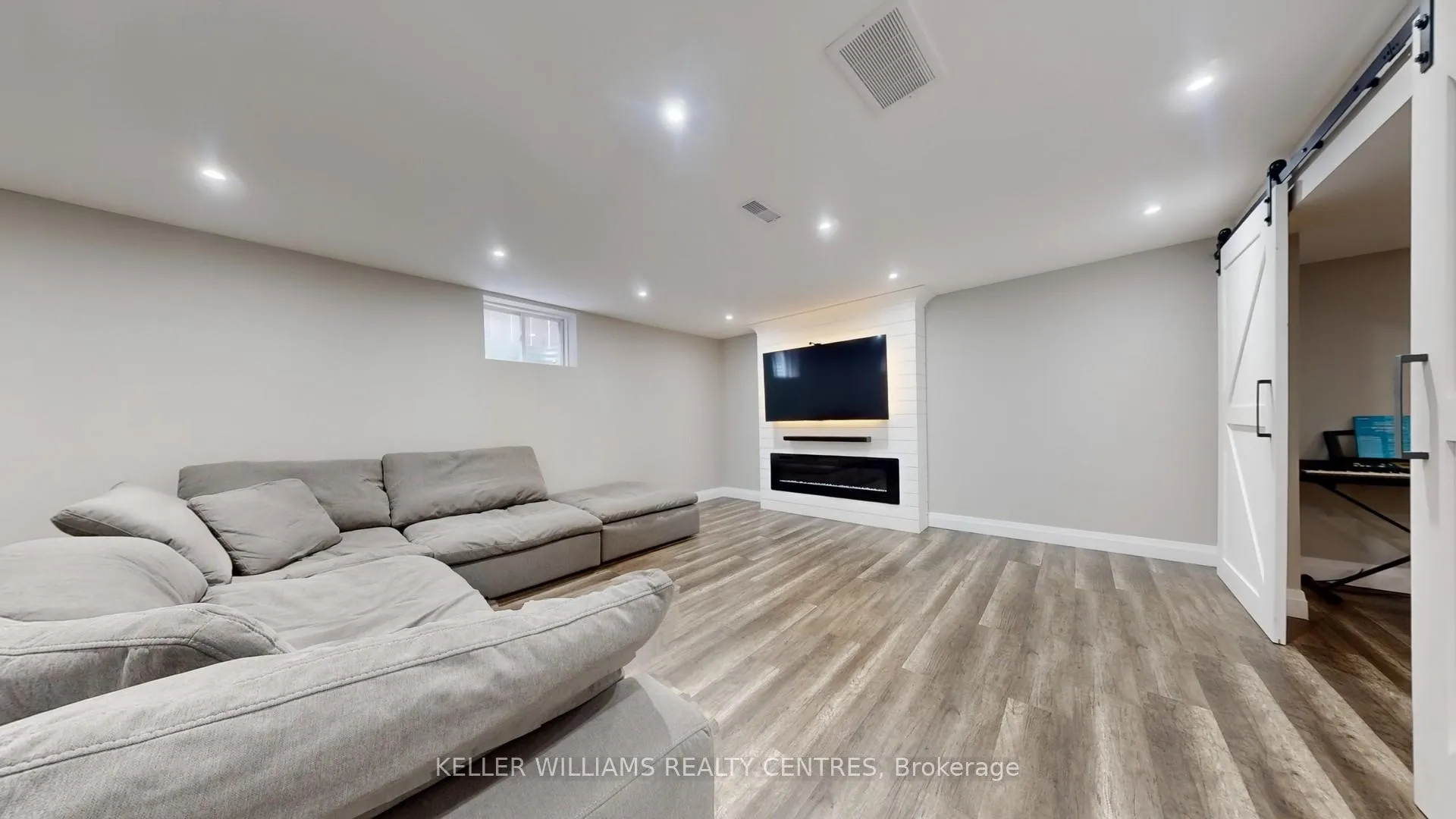Photo 38 of 196 Marsellus Drive, Barrie, Holly — HOMEH