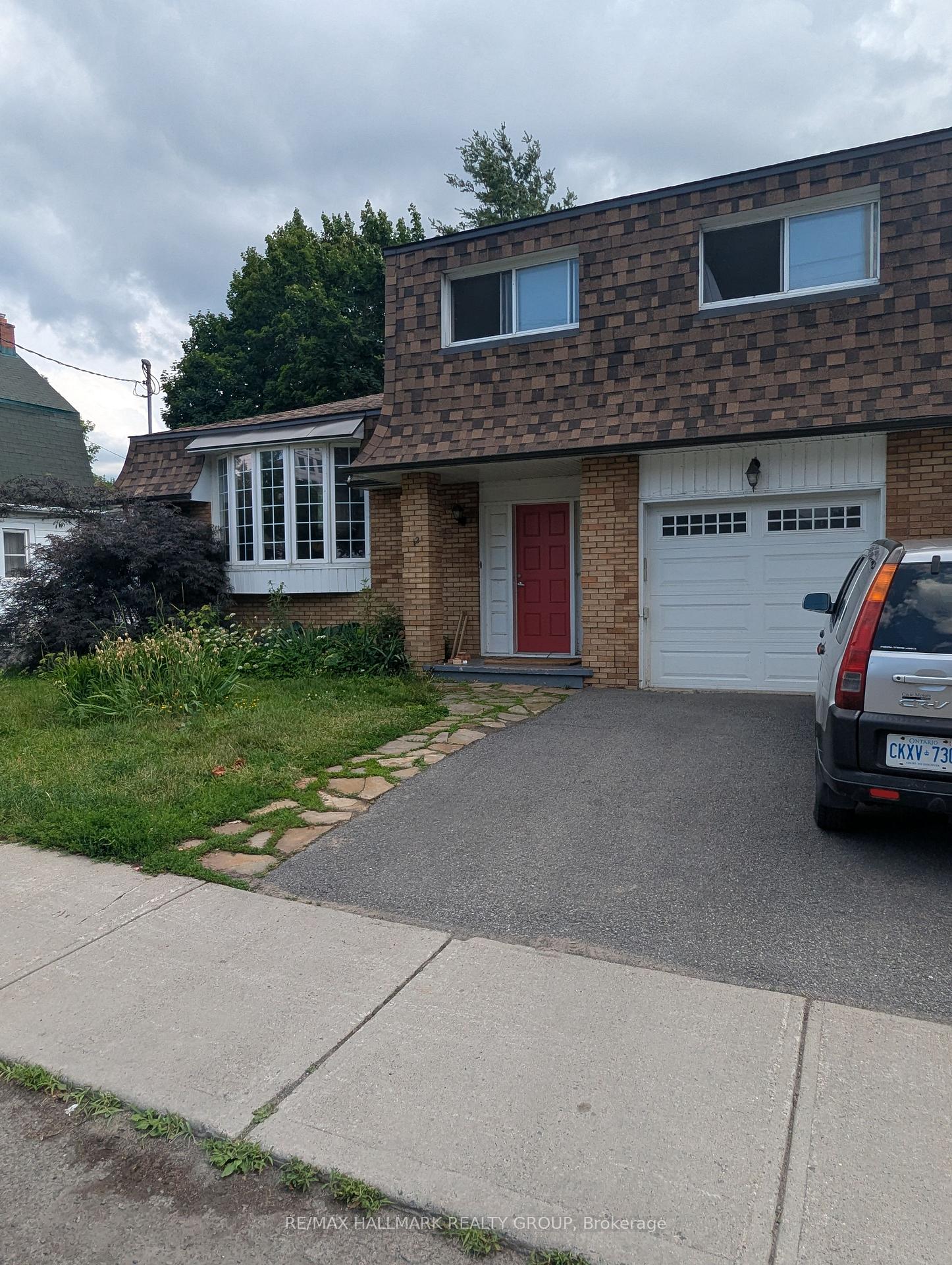 Photo 1 of 12 Carlotta Avenue, Ottawa, Vanier — HOMEH
