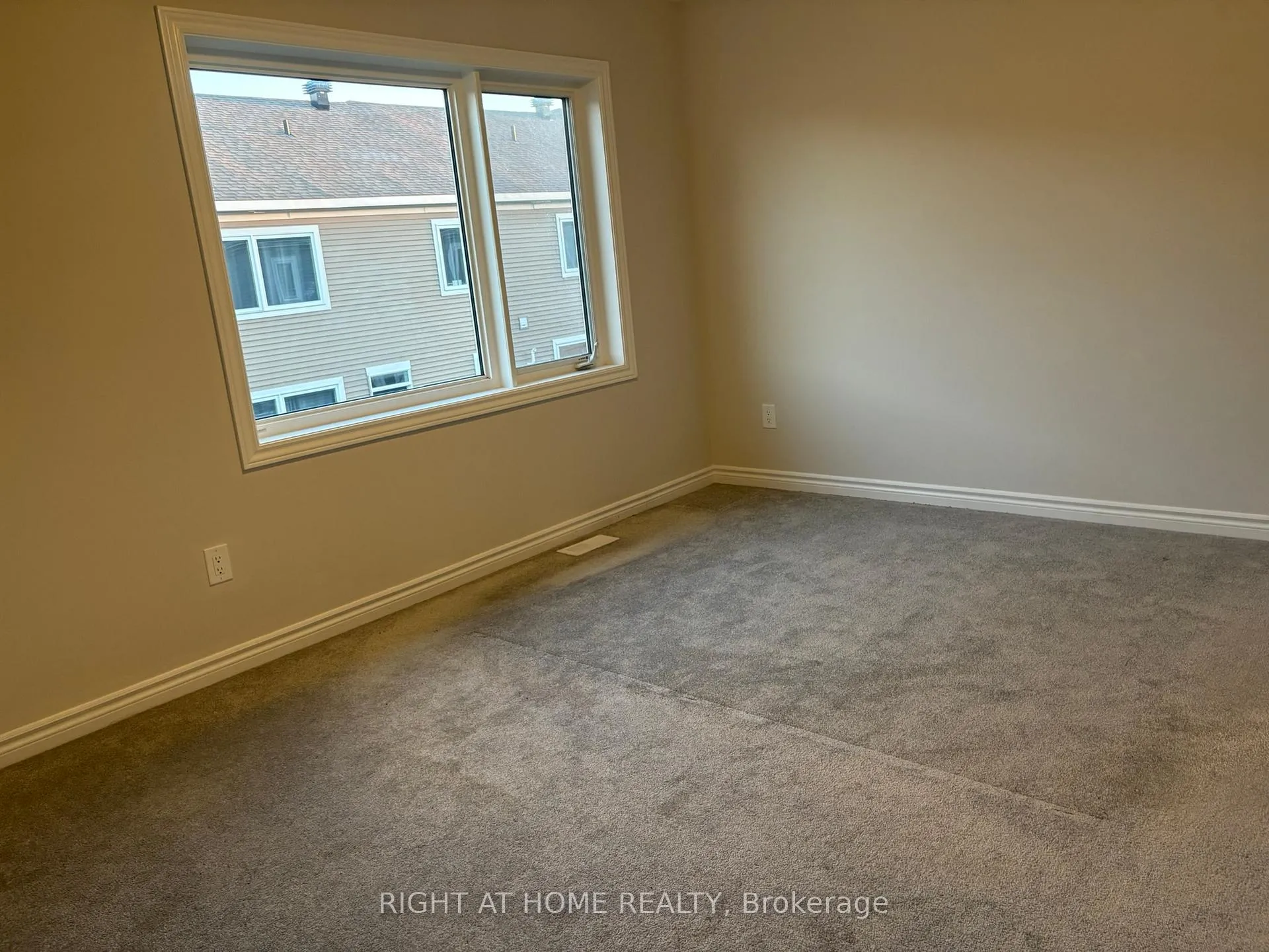 Photo 14 of 1906 Haiku Street, Ottawa, Barrhaven - Half Moon Bay — HOMEH