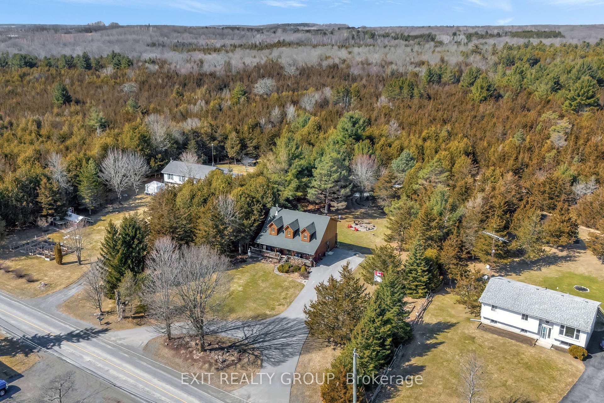 Photo 2 of 927 Scuttlehole Road, Tyendinaga, Tyendinaga Township — HOMEH