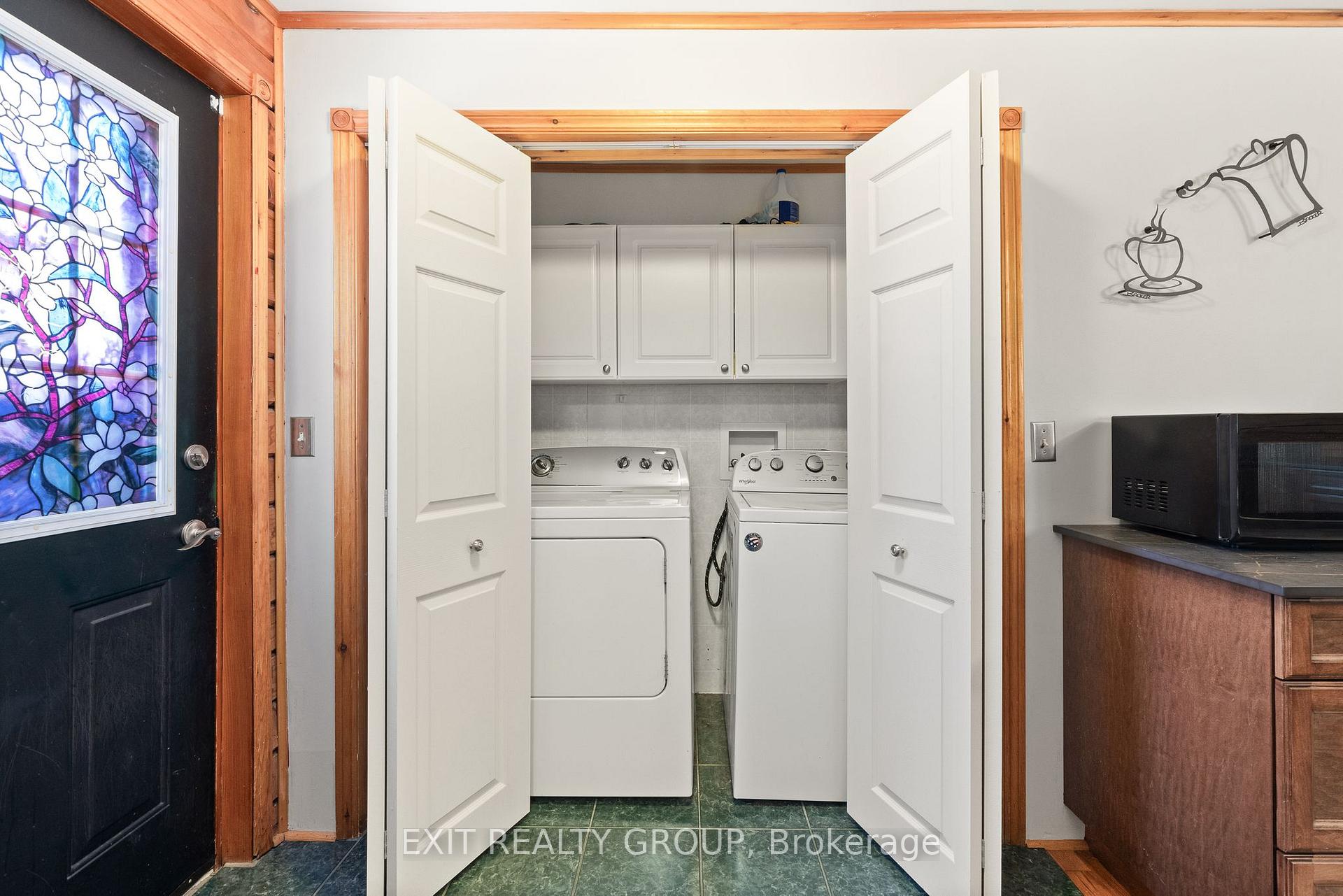 Photo 14 of 927 Scuttlehole Road, Tyendinaga, Tyendinaga Township — HOMEH