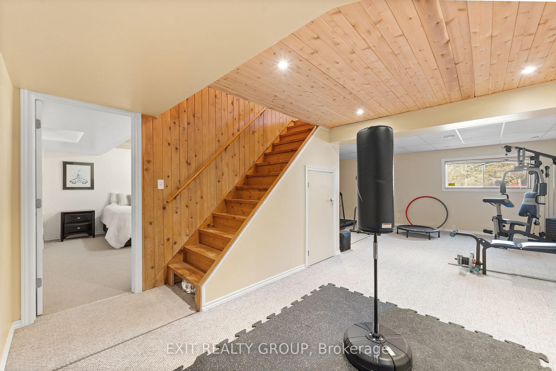 Photo 26 of 927 Scuttlehole Road, Tyendinaga, Tyendinaga Township — HOMEH