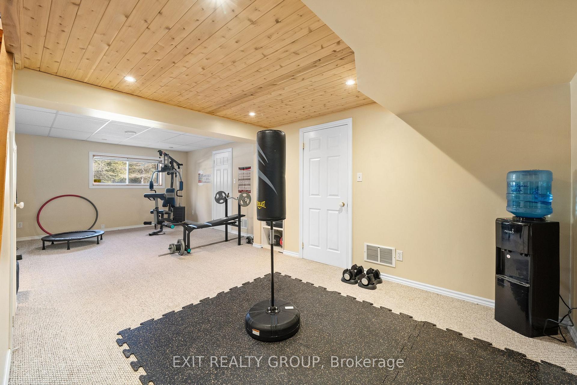 Photo 27 of 927 Scuttlehole Road, Tyendinaga, Tyendinaga Township — HOMEH