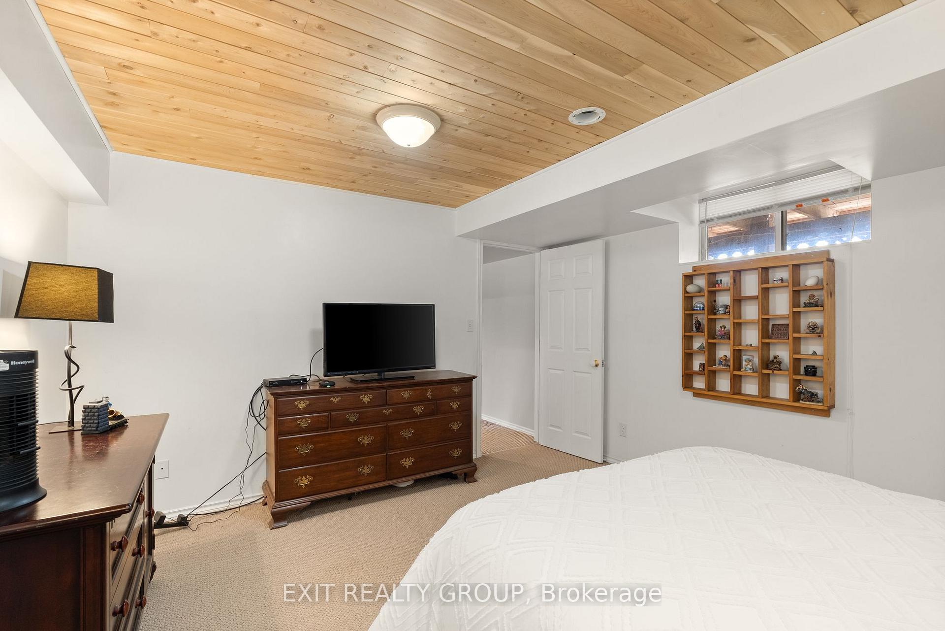 Photo 30 of 927 Scuttlehole Road, Tyendinaga, Tyendinaga Township — HOMEH