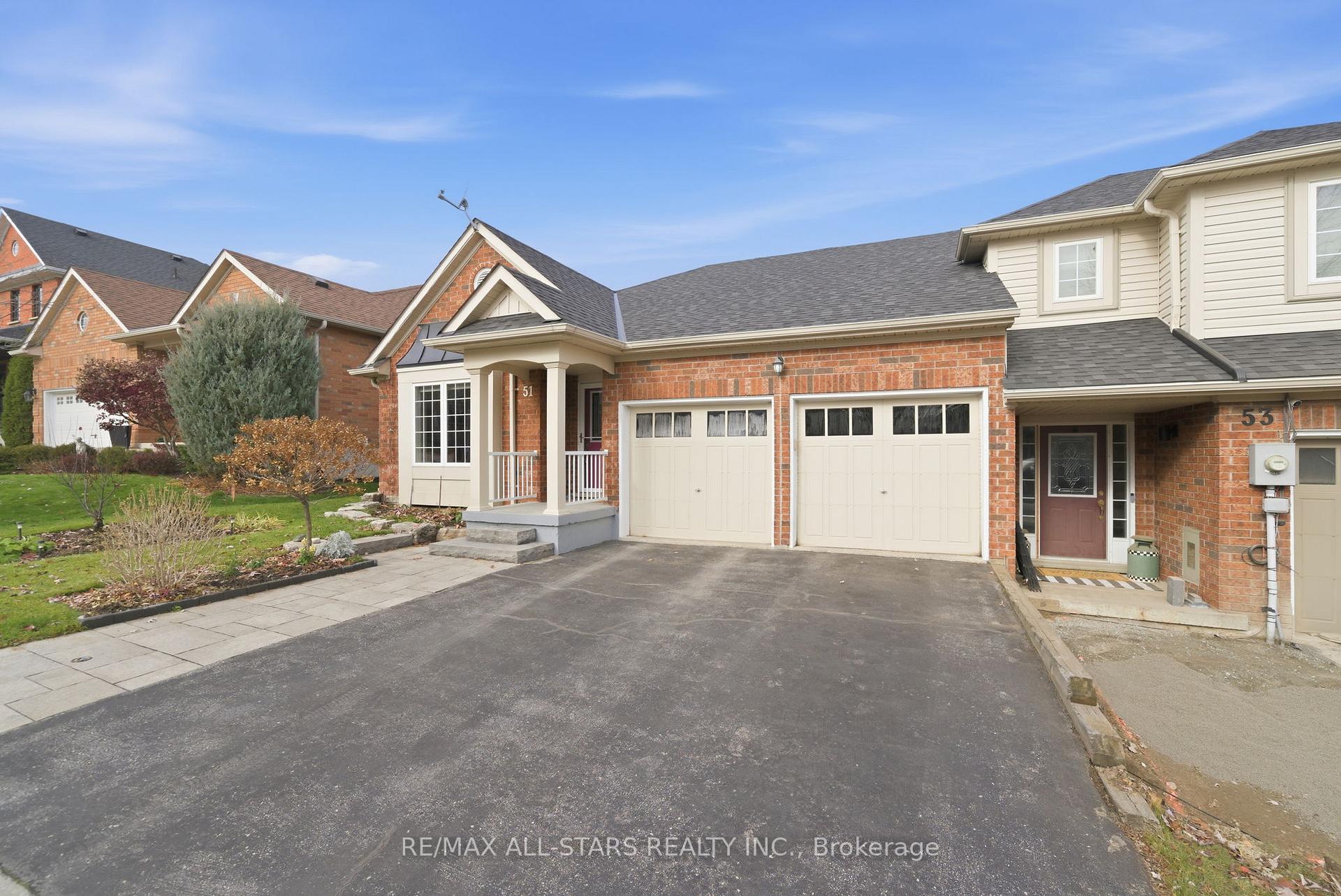 Photo 1 of 51 Oakside Drive, Uxbridge — HOMEH