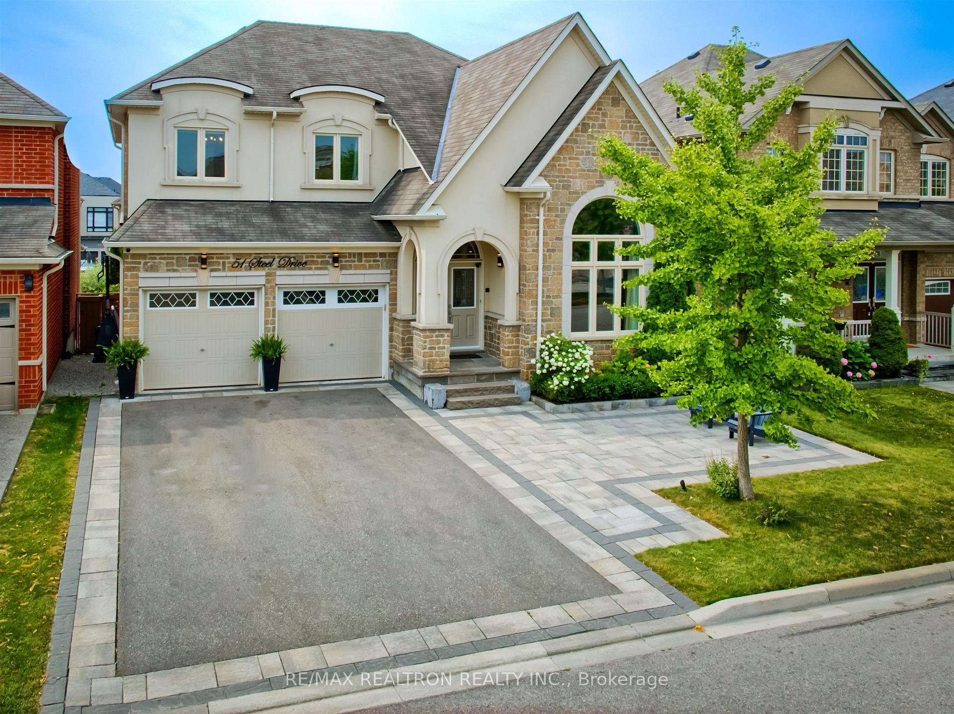 Photo 1 of 51 Steel Drive, Aurora, Bayview Northeast — HOMEH