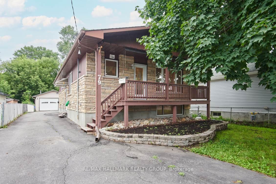 Photo 2 of Unit A, 79 Jolliet Avenue, Ottawa, Vanier — HOMEH