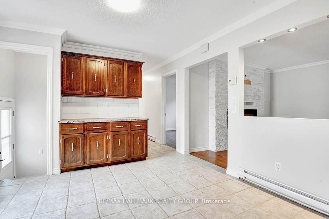Photo 8 of Unit A, 79 Jolliet Avenue, Ottawa, Vanier — HOMEH