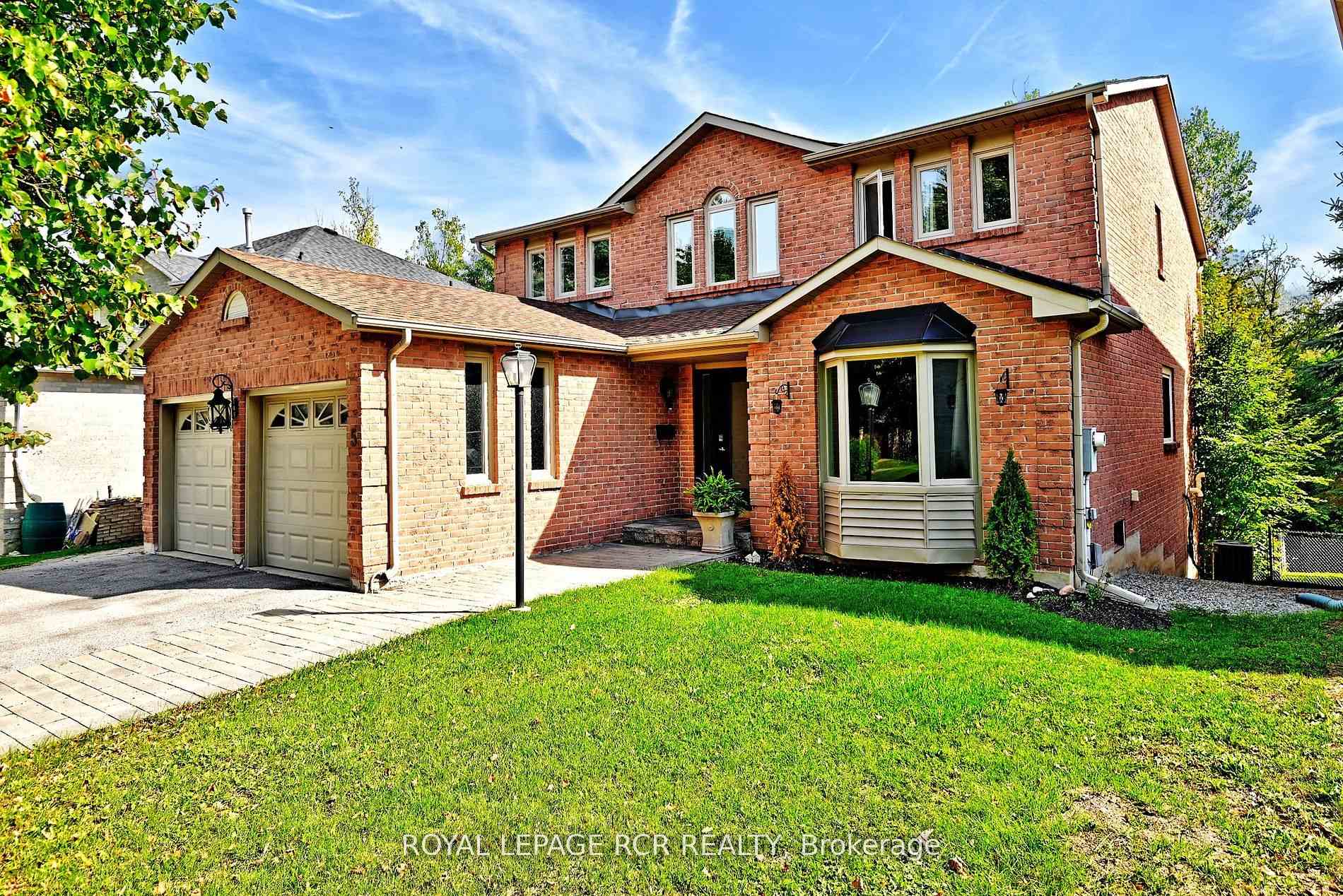 Photo 3 of 5 Tannery Creek Crescent, Aurora, Aurora Highlands — HOMEH