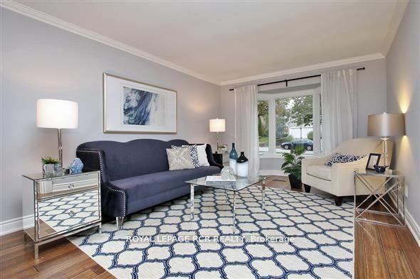 Photo 5 of 5 Tannery Creek Crescent, Aurora, Aurora Highlands — HOMEH