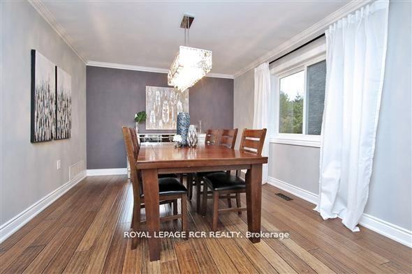 Photo 6 of 5 Tannery Creek Crescent, Aurora, Aurora Highlands — HOMEH