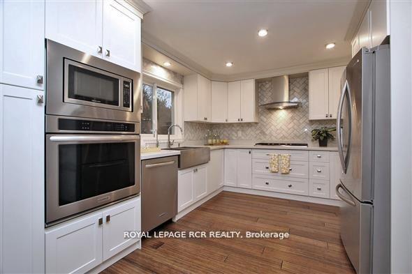 Photo 10 of 5 Tannery Creek Crescent, Aurora, Aurora Highlands — HOMEH