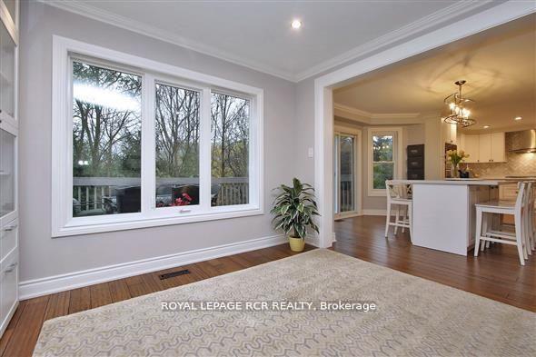 Photo 13 of 5 Tannery Creek Crescent, Aurora, Aurora Highlands — HOMEH