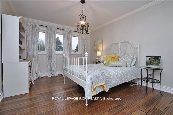 Photo 21 of 5 Tannery Creek Crescent, Aurora, Aurora Highlands — HOMEH