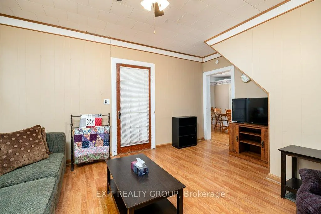Photo 15 of 101 River Street E, Tweed, Tweed (Village) — HOMEH