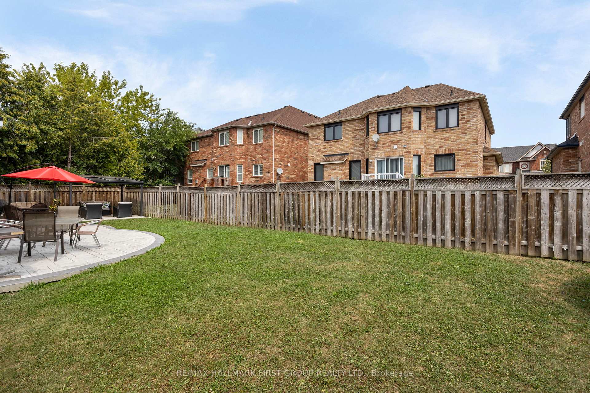 Photo 41 of 19 Ballgrove Crescent, Ajax, Northwest Ajax — HOMEH