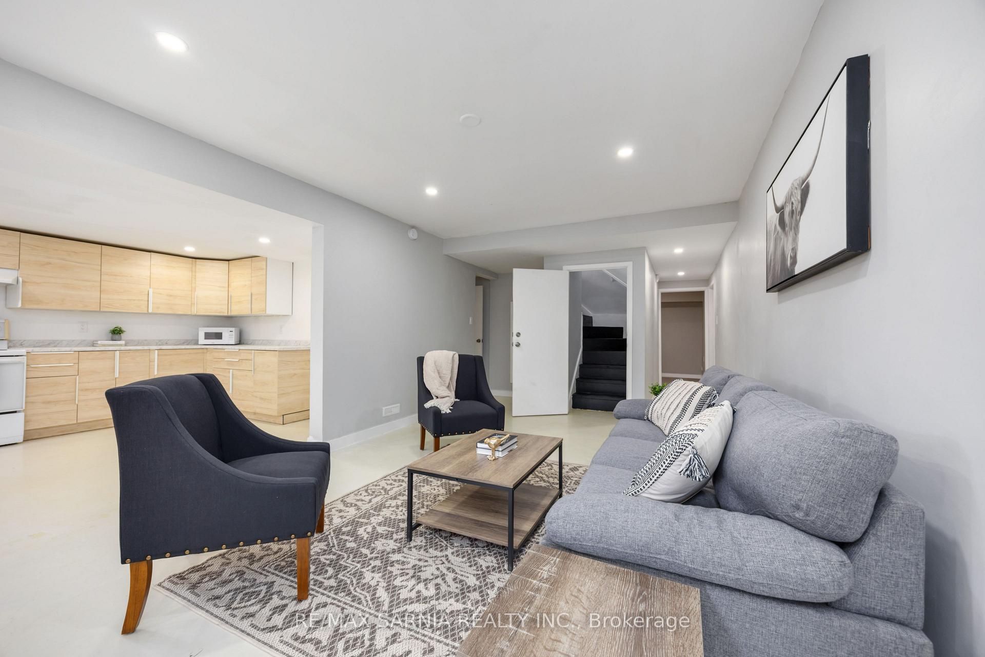 Photo 14 of 12 Sunset Avenue, Warwick, Watford — HOMEH