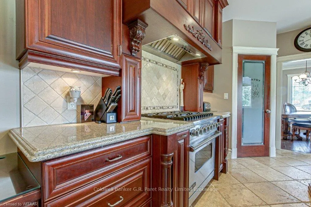 Photo 10 of 56170 Heritage Line, Bayham, Straffordville — HOMEH
