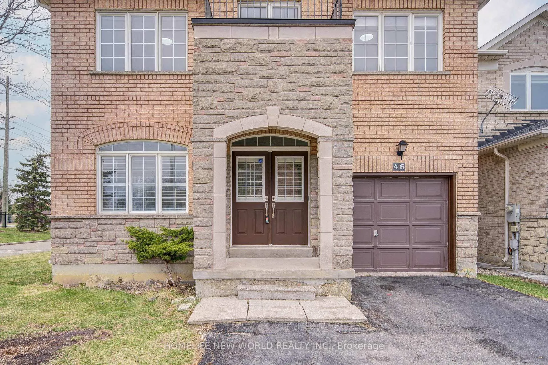 Photo 4 of 46 Teal Crescent, Vaughan, Vellore Village — HOMEH